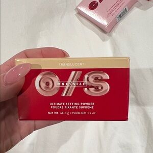 ONE/SIZE Ultimate Setting Powder - Translucent Red Packaging